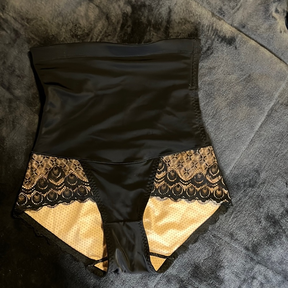 Womens body shaper